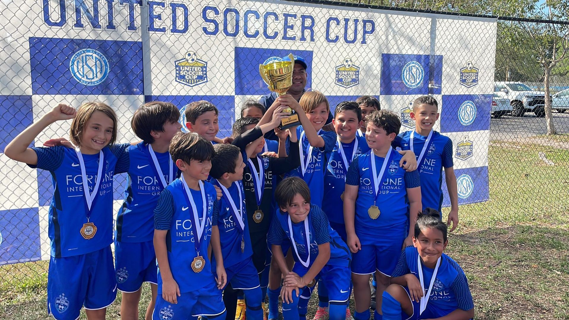 Miami Breakers FC 2012 White Champions of the 2023 United Soccer Cup