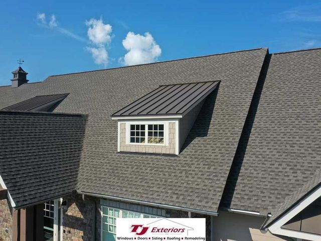 Asphalt Shingle Siding
