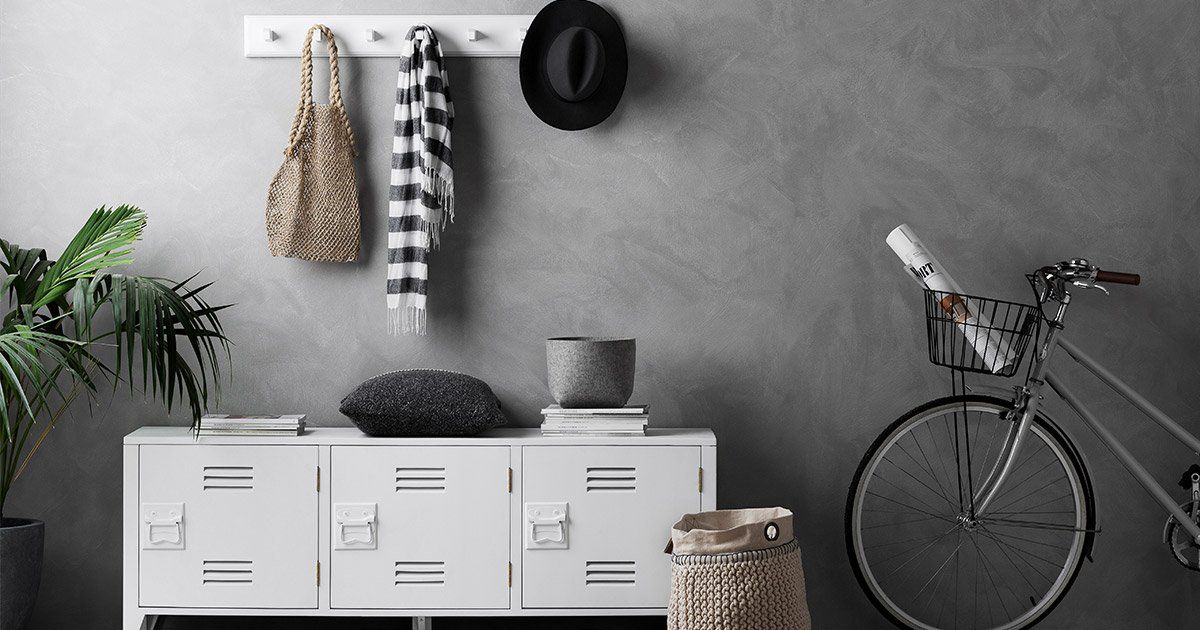 Beautiful Hardware Man Service & Design