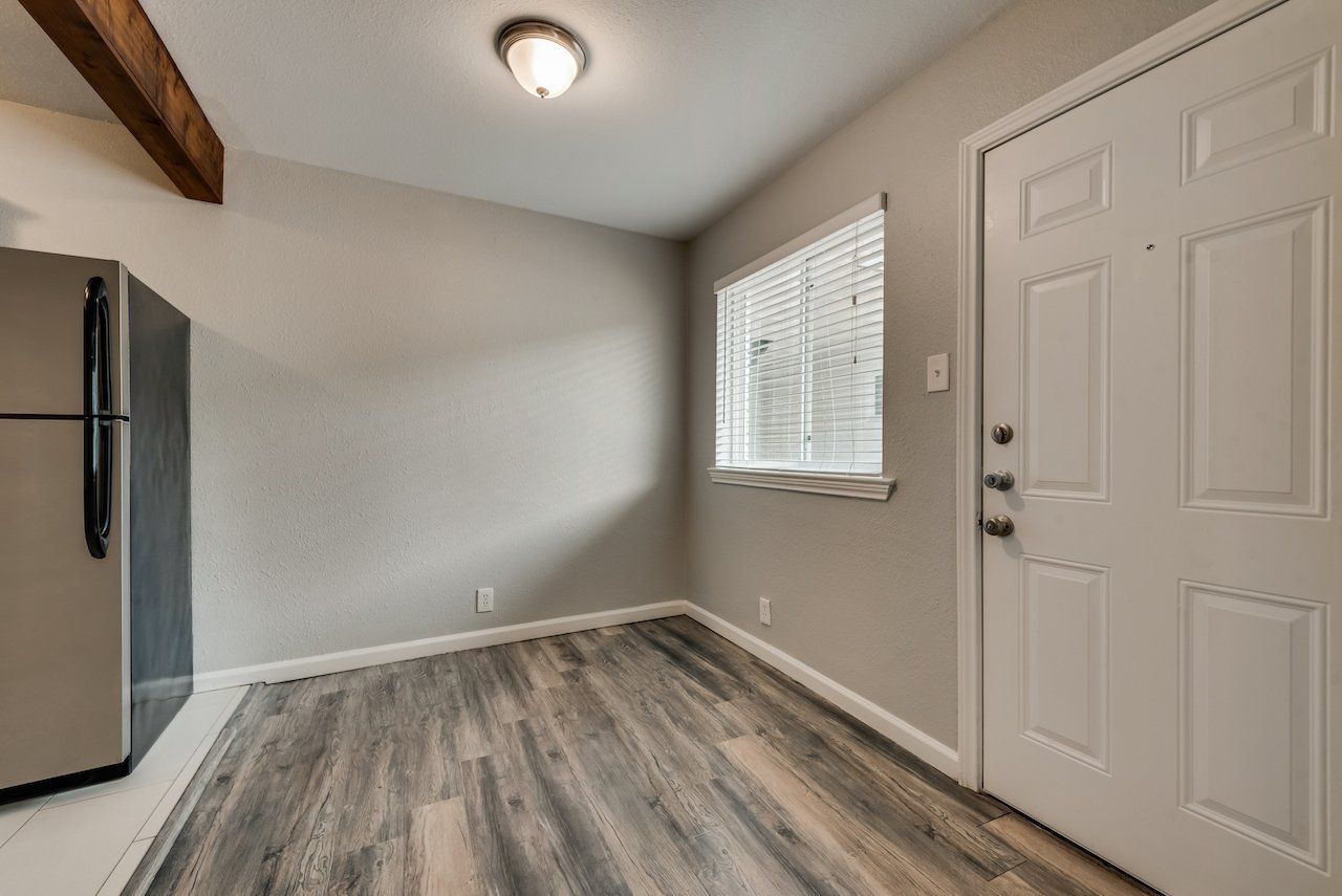 4718 Reiger Property Photo