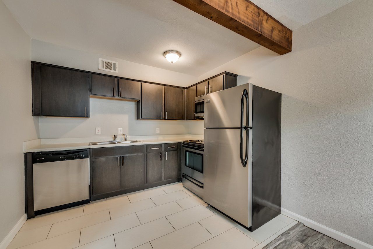 4718 Reiger Property Photo