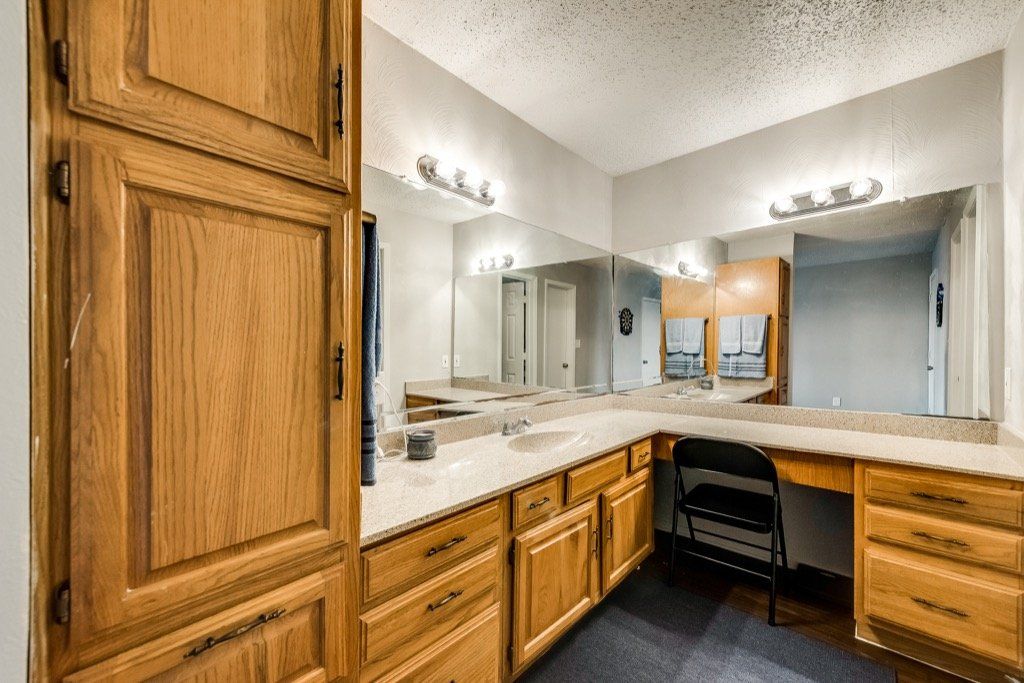 CI Management 6526 Ridgecrest