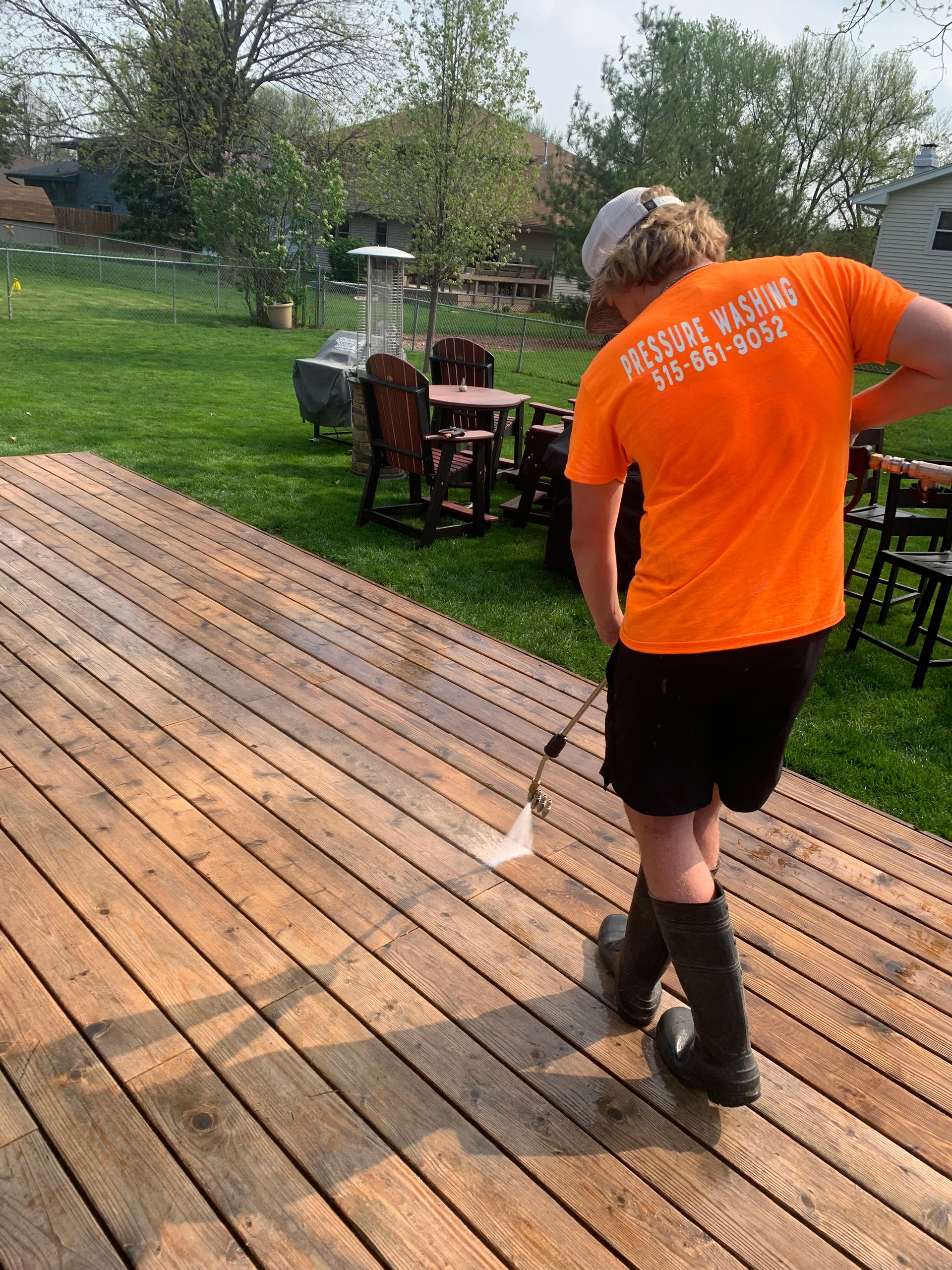 Wood Cleaning in Des Moines, IA | CPW GROUP