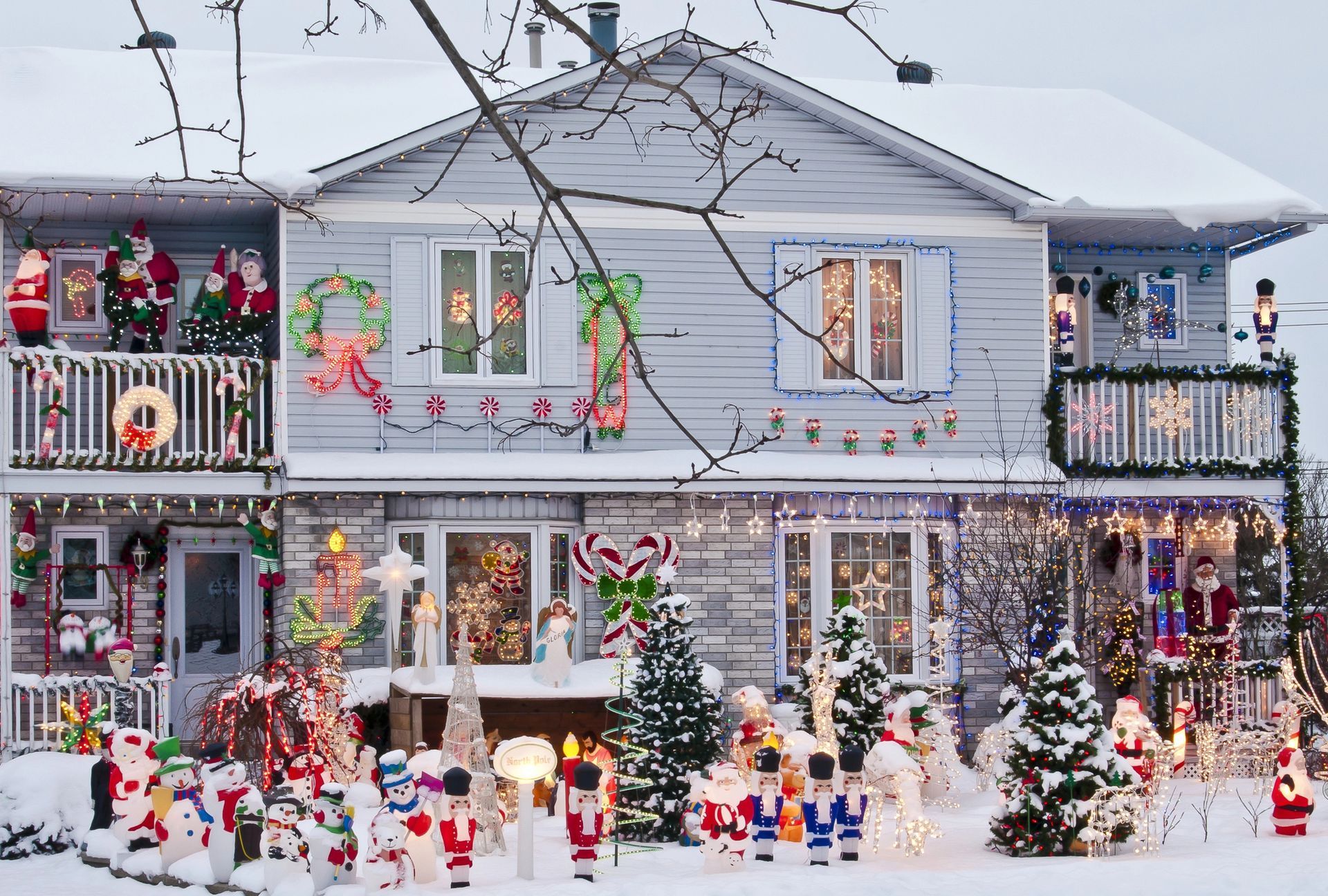 Holiday Lighting in West Des Moines, IA | CPW GROUP