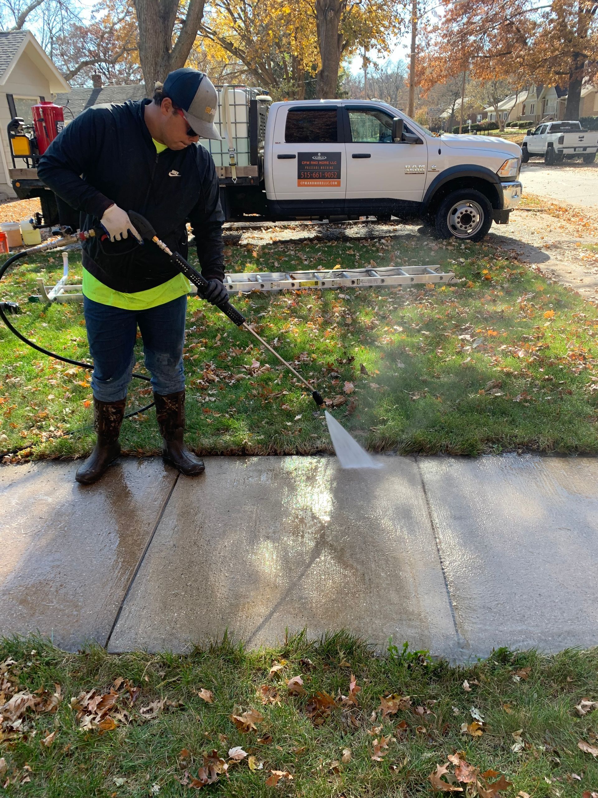 Pressure Washing in Ames, IA | CPW AND MORE LLC