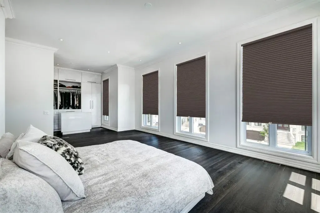 Choosing the Right Window Treatments for Heat Control