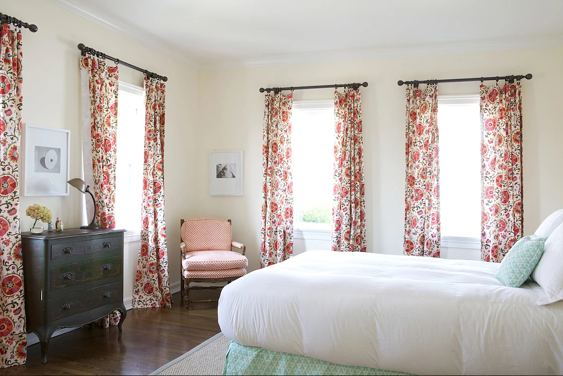Why Matching Window Treatments Throughout the House Isn’t a Rule