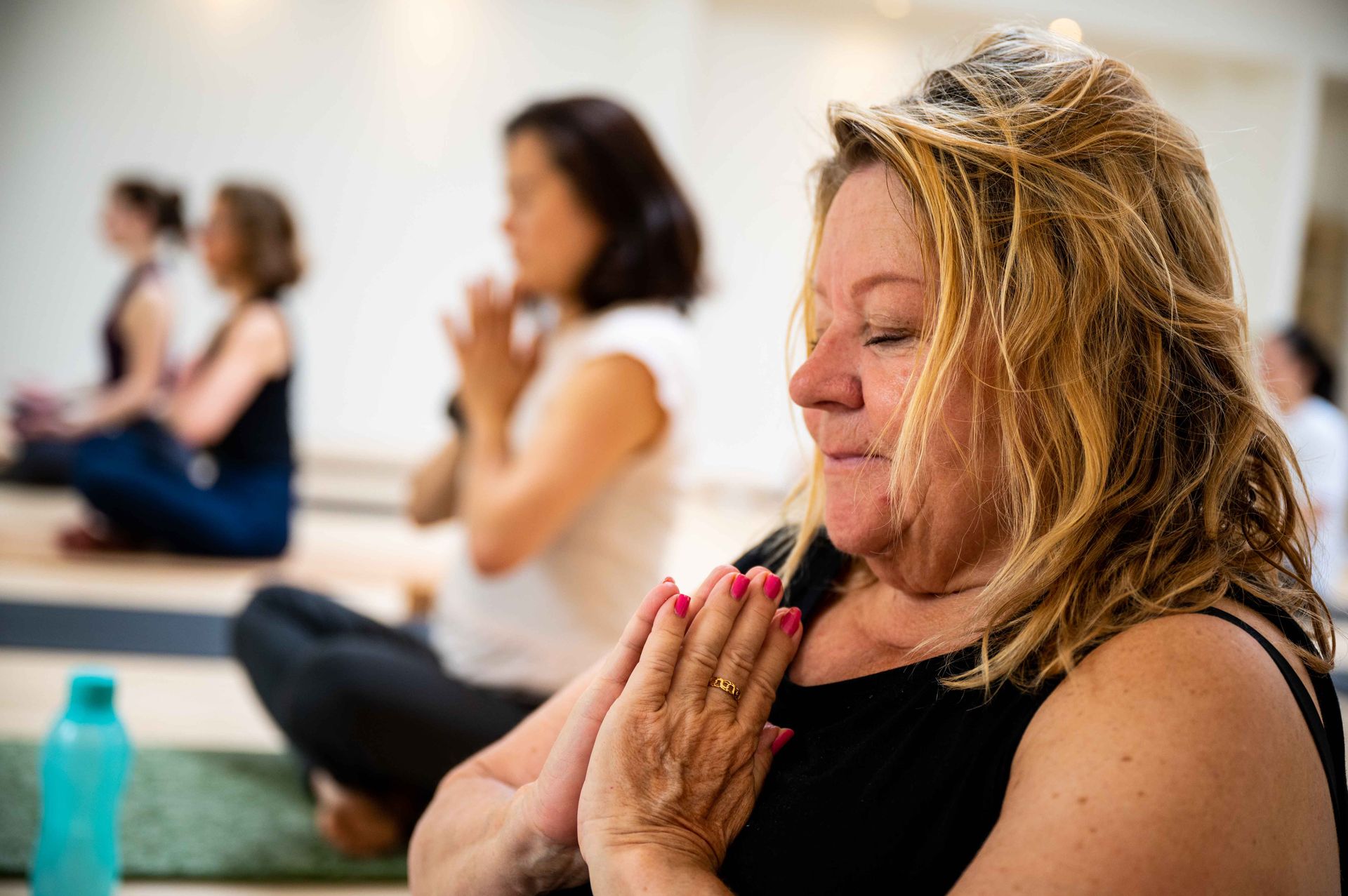Yoga brussels. The yoga Space Brussels. Girl practising Yoga