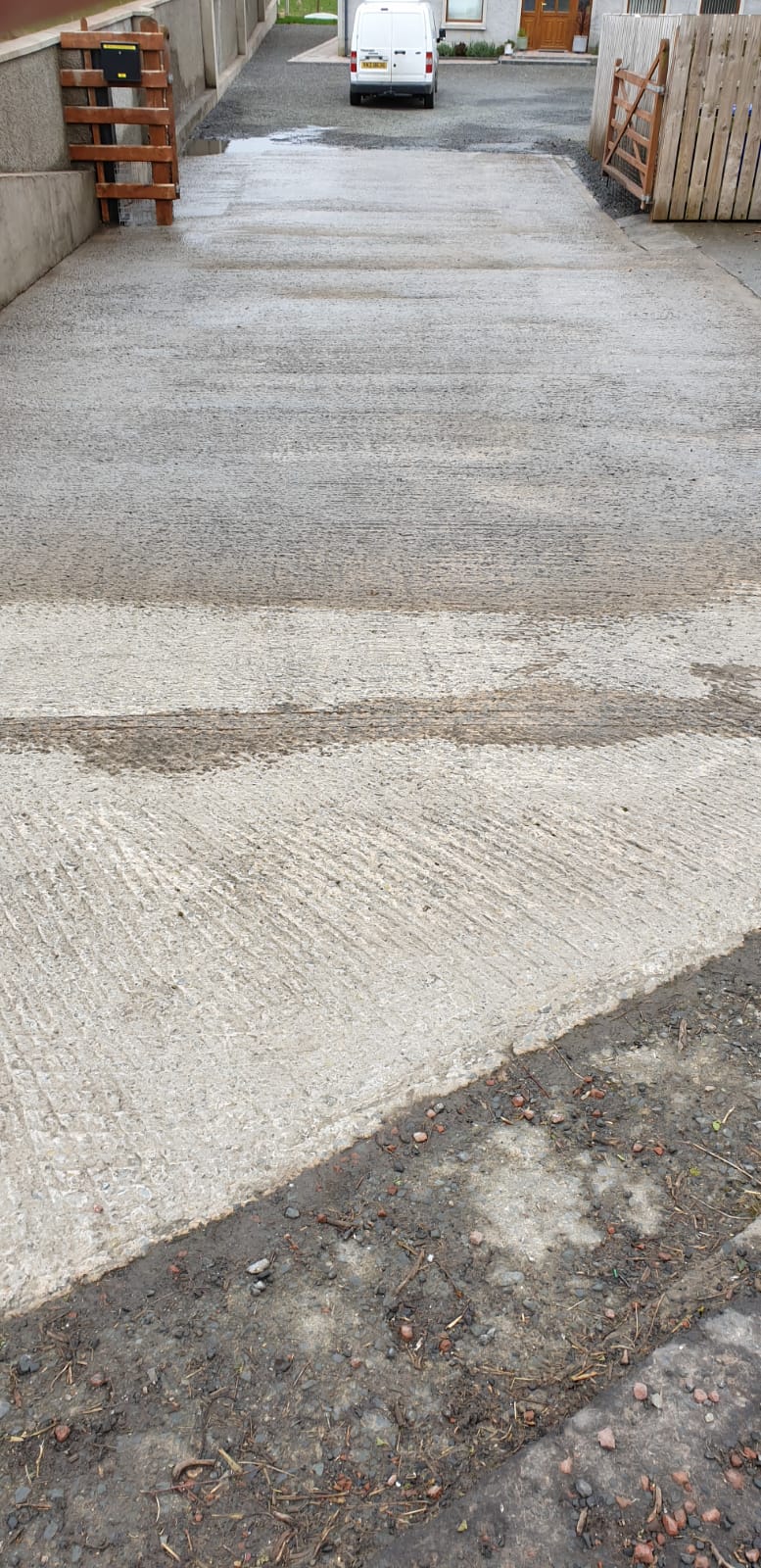 Low Pressure Driveway Cleaning after
