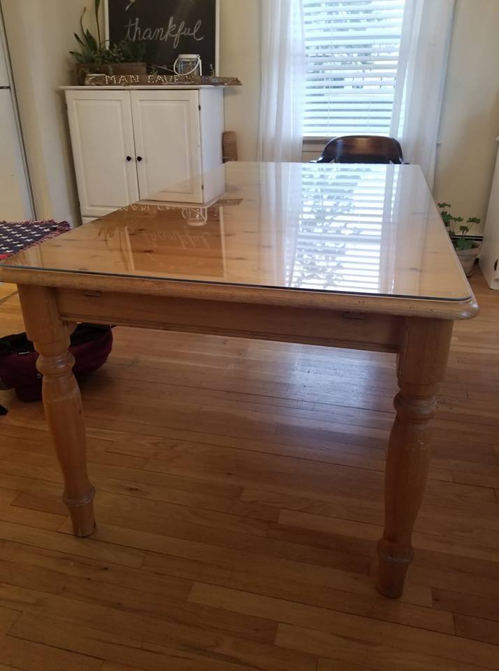 Suburban Glass | Glass Table Top - Central Islip, NY