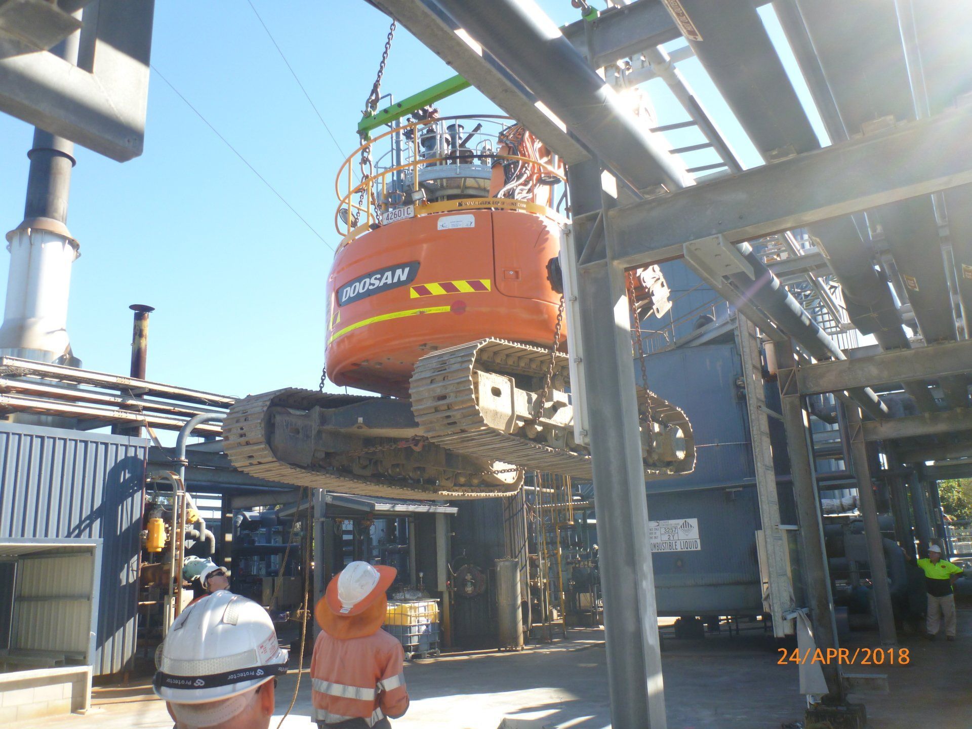 Lifting Heavy Machinery — Southeast QLD — East Coast Group of Companies