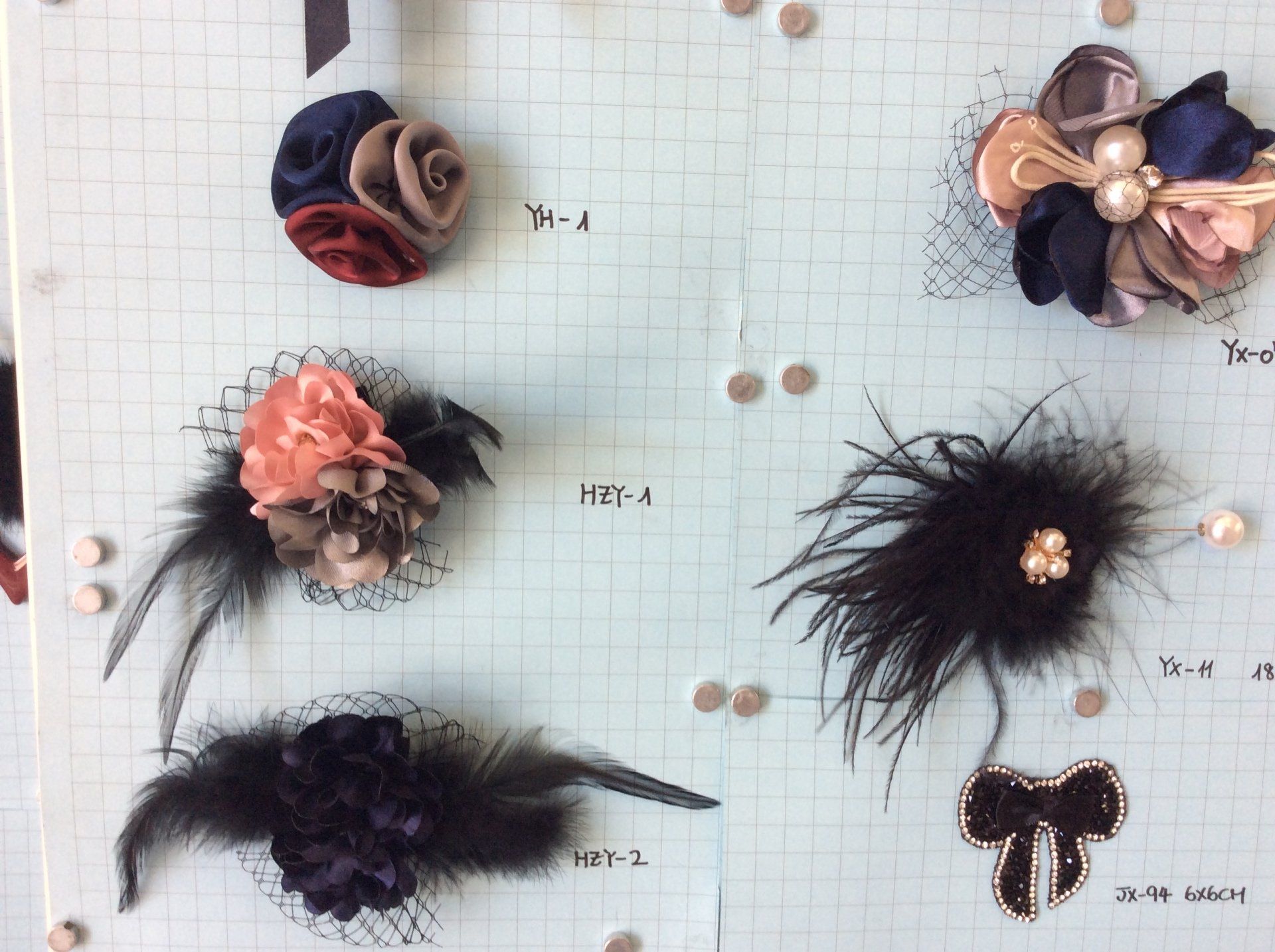 Accessori moda fiocchi e spille - Prato (PO)