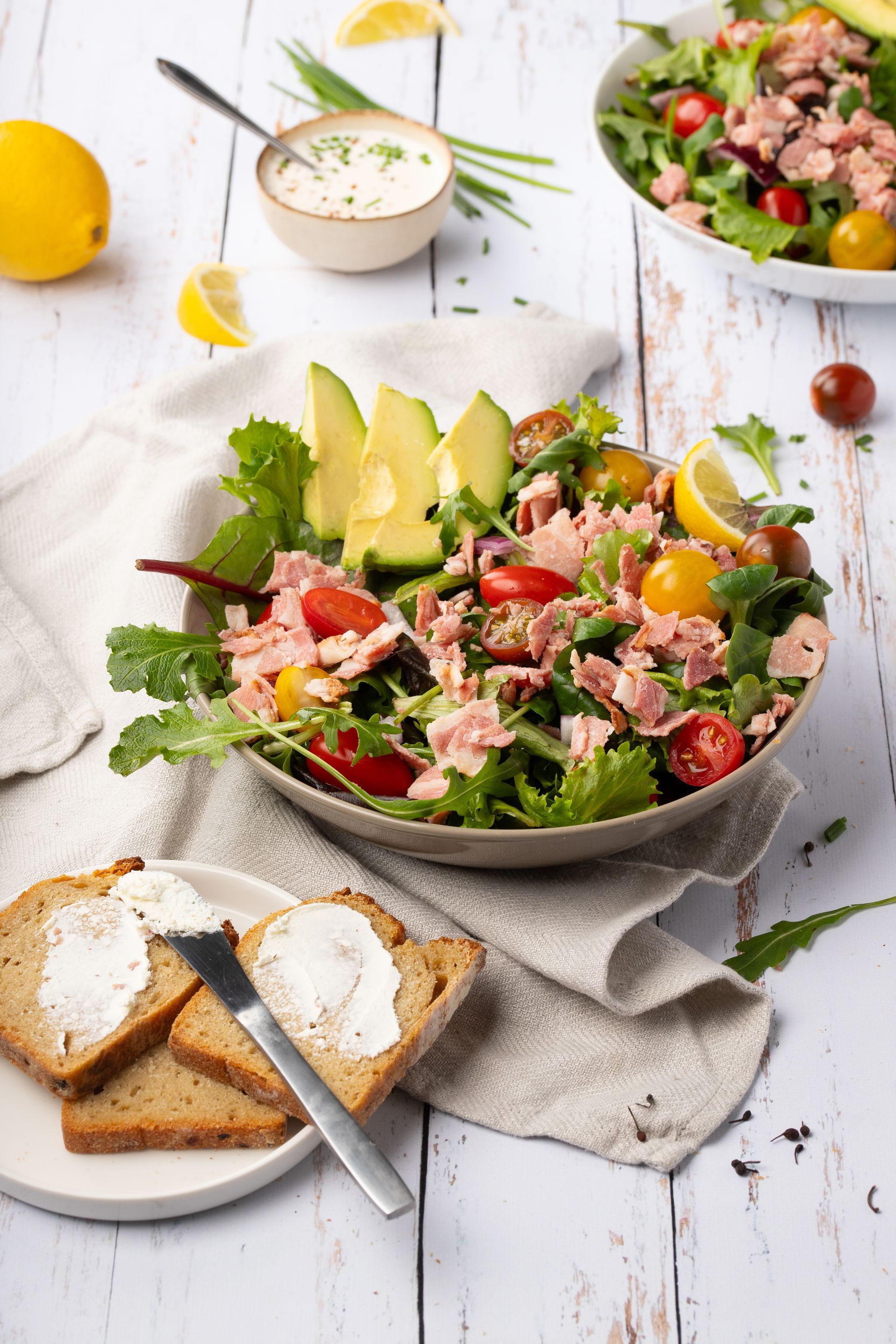 salade composée avocat crispy bacon salade