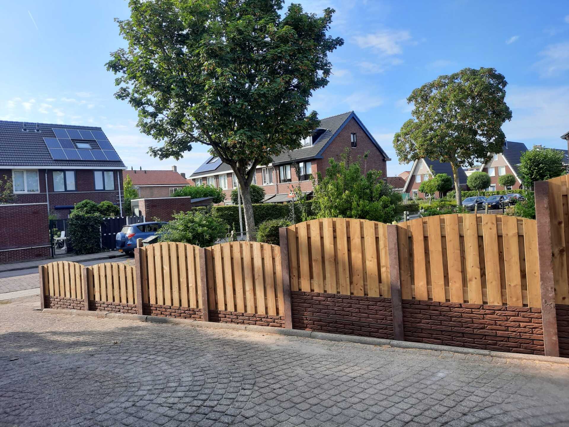 Schutting in s'Gravendeel