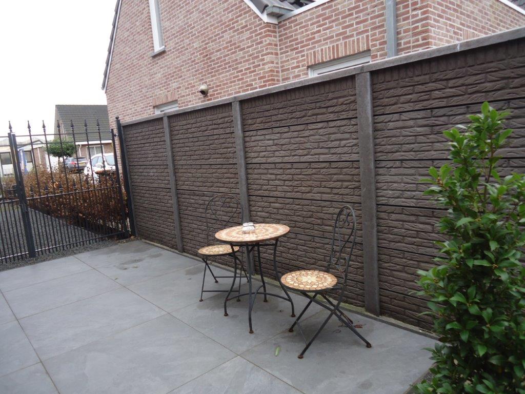 Schutting in Maasdijk