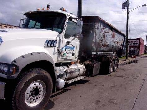 Trucks — Norfolk, VA — Gutterman Iron & Metal Corp.