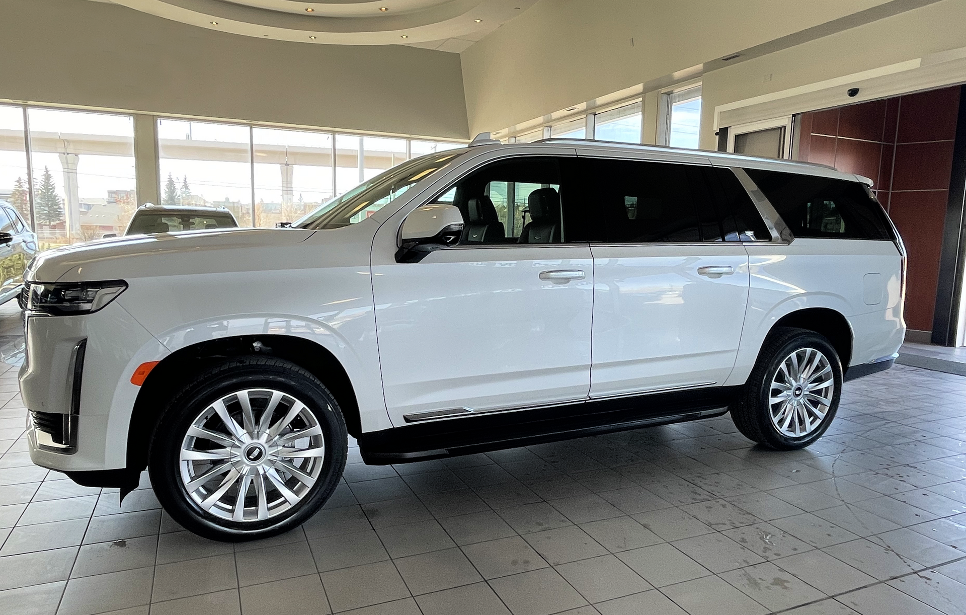 calgary-airport-navigator-suv-service