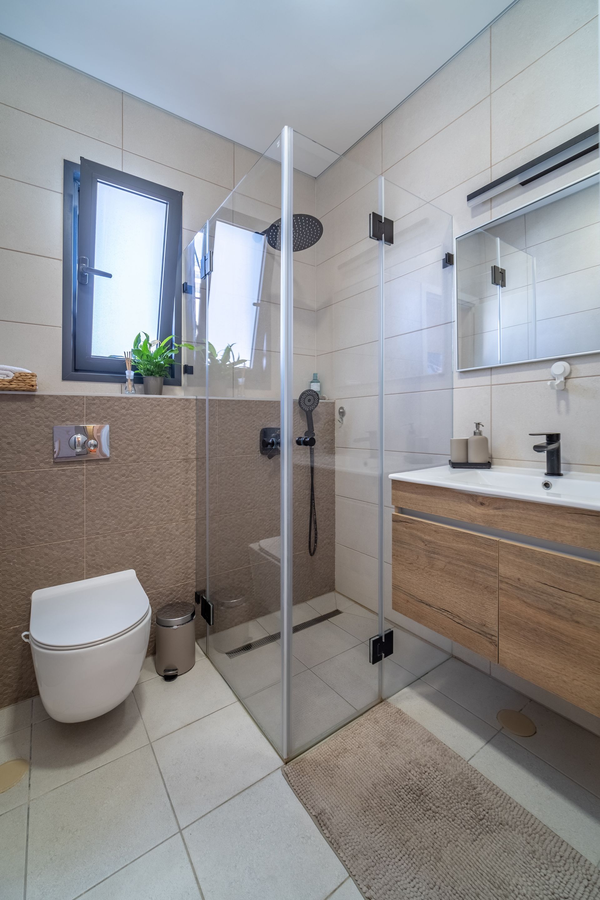 עיצוב פנים מעצבת פנים עיצוב פנטהאוז עיצוב מקלחת עיצוב בסגנון מודרני עיצוב פנים בראשל