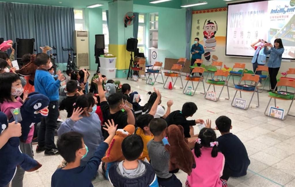 因特力淨與財團法人宜學教育基金會合作推廣口腔衛教。