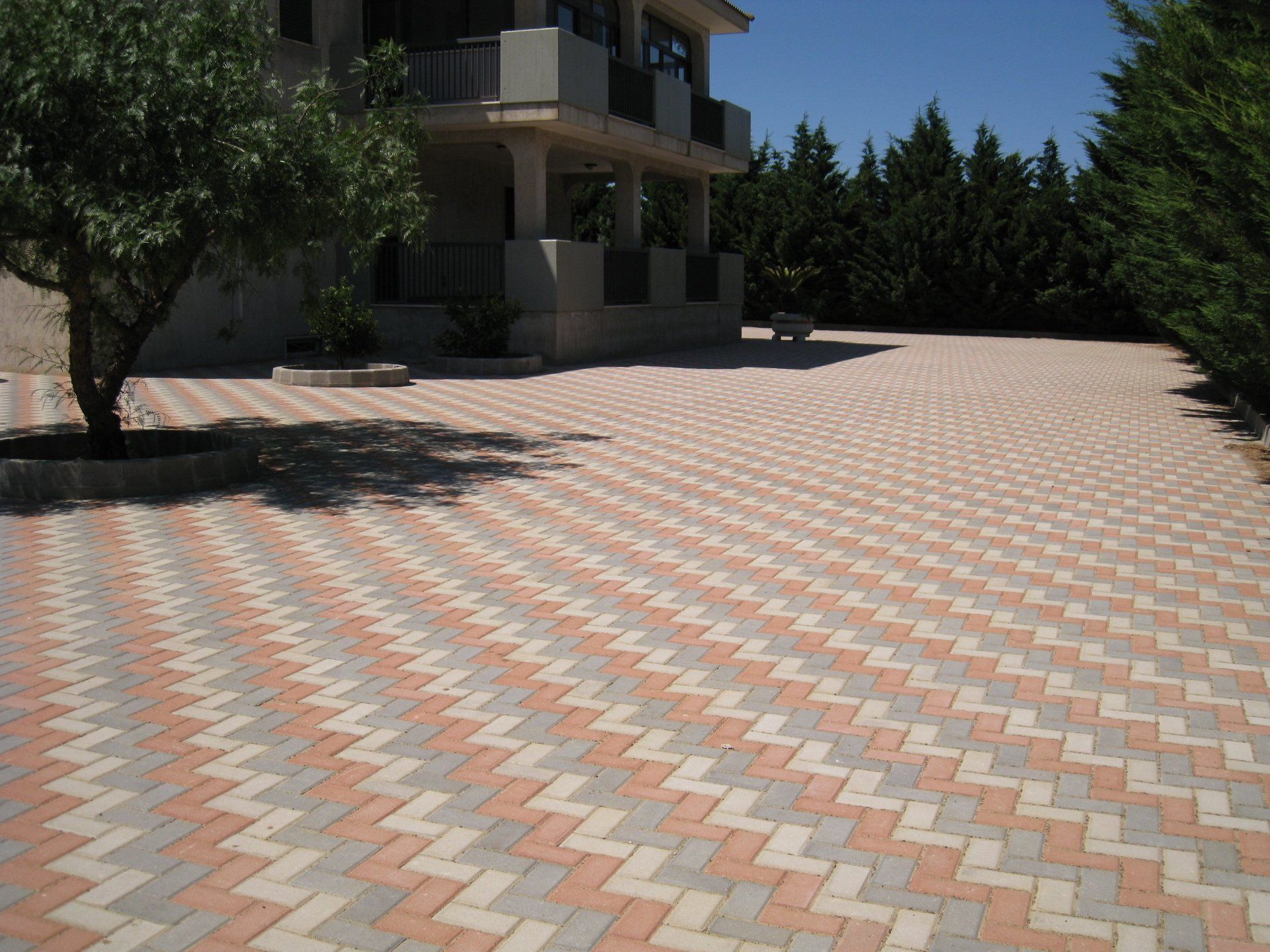 pavimento autobloccante per zona esterna