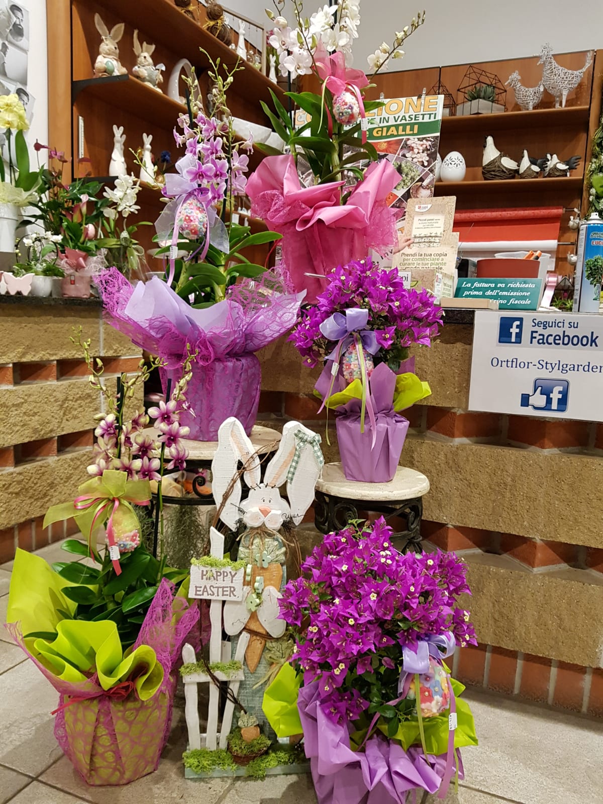 allestimento di composizioni floreali