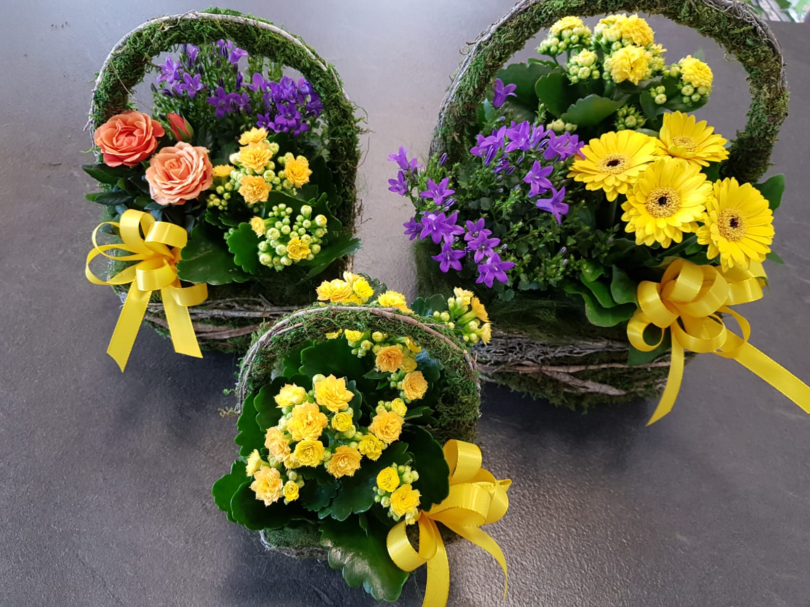 cesti per composizioni floreali