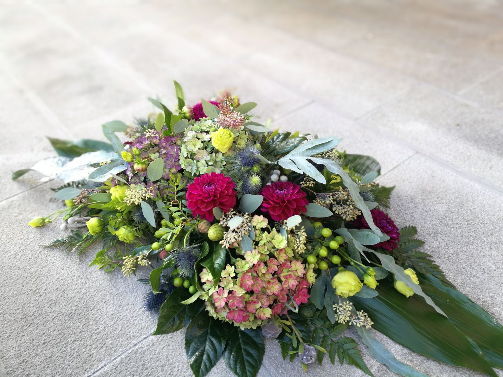 composizione floreale per funerale