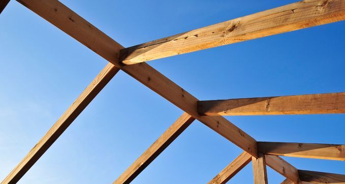 montar estructura de madera para tejado a precio barato en Madrigueras