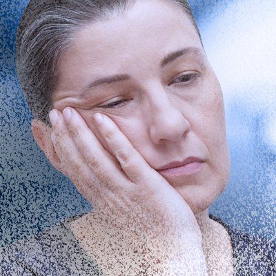 Woman with Brain Fog seeking Adrenal Fatigue Treatments NY by Dr. Dana Cohen MD
