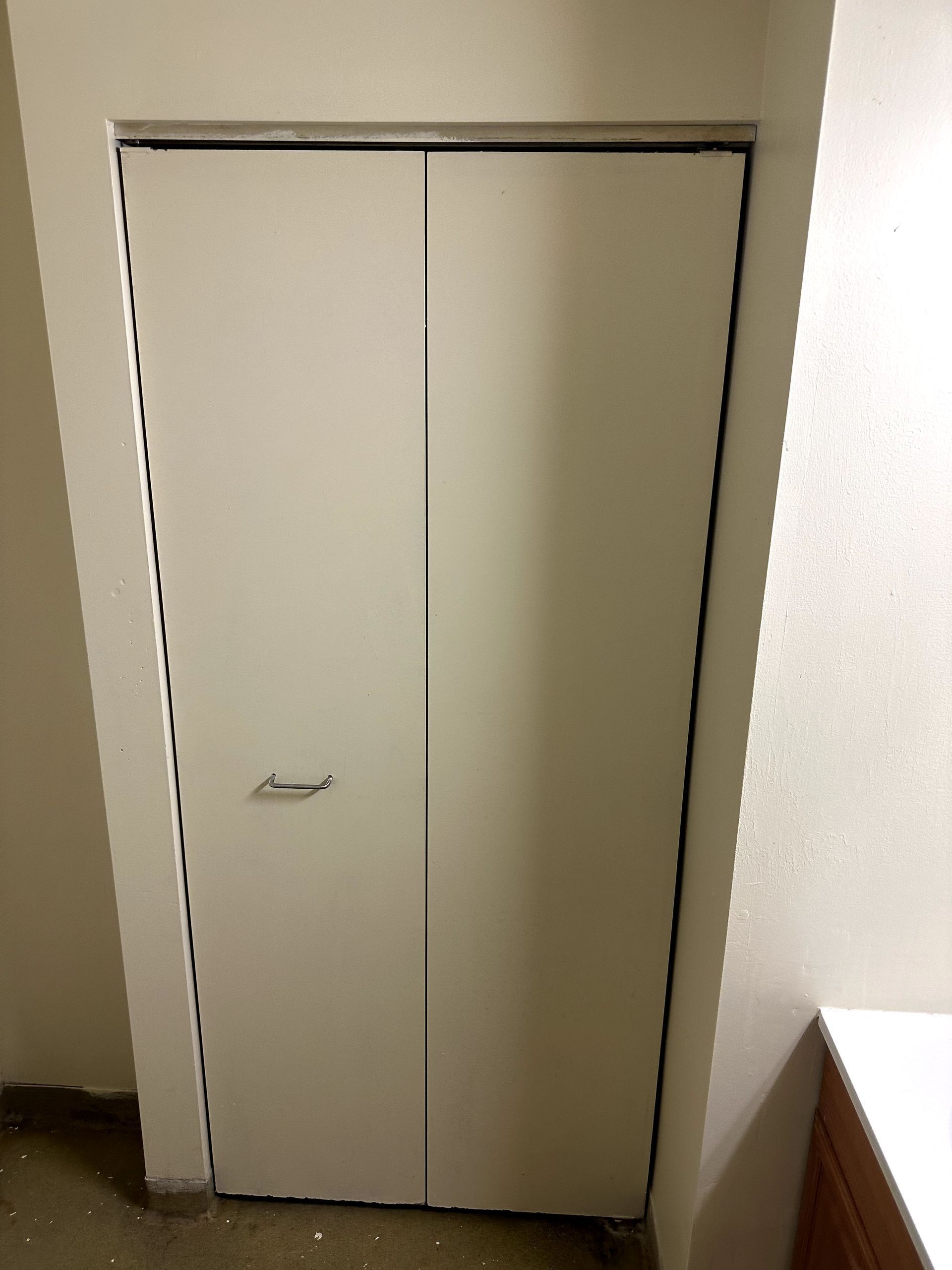 An after shot of a clean closet door from a crime scene cleanup in Ohio by Kingdom Bio Recovery & Restoration