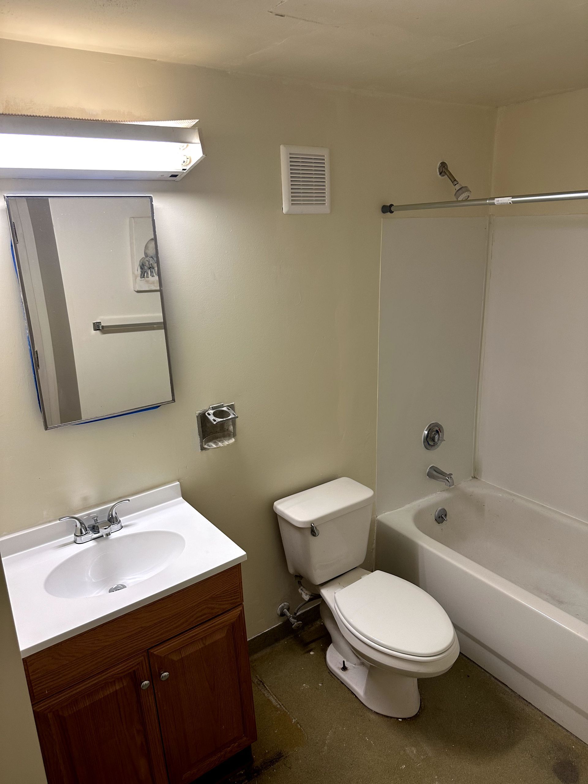 An after shot of a bathroom in a hoard cleanup in Pittsburgh, PA by Kingdom Bio Recovery & Restoration