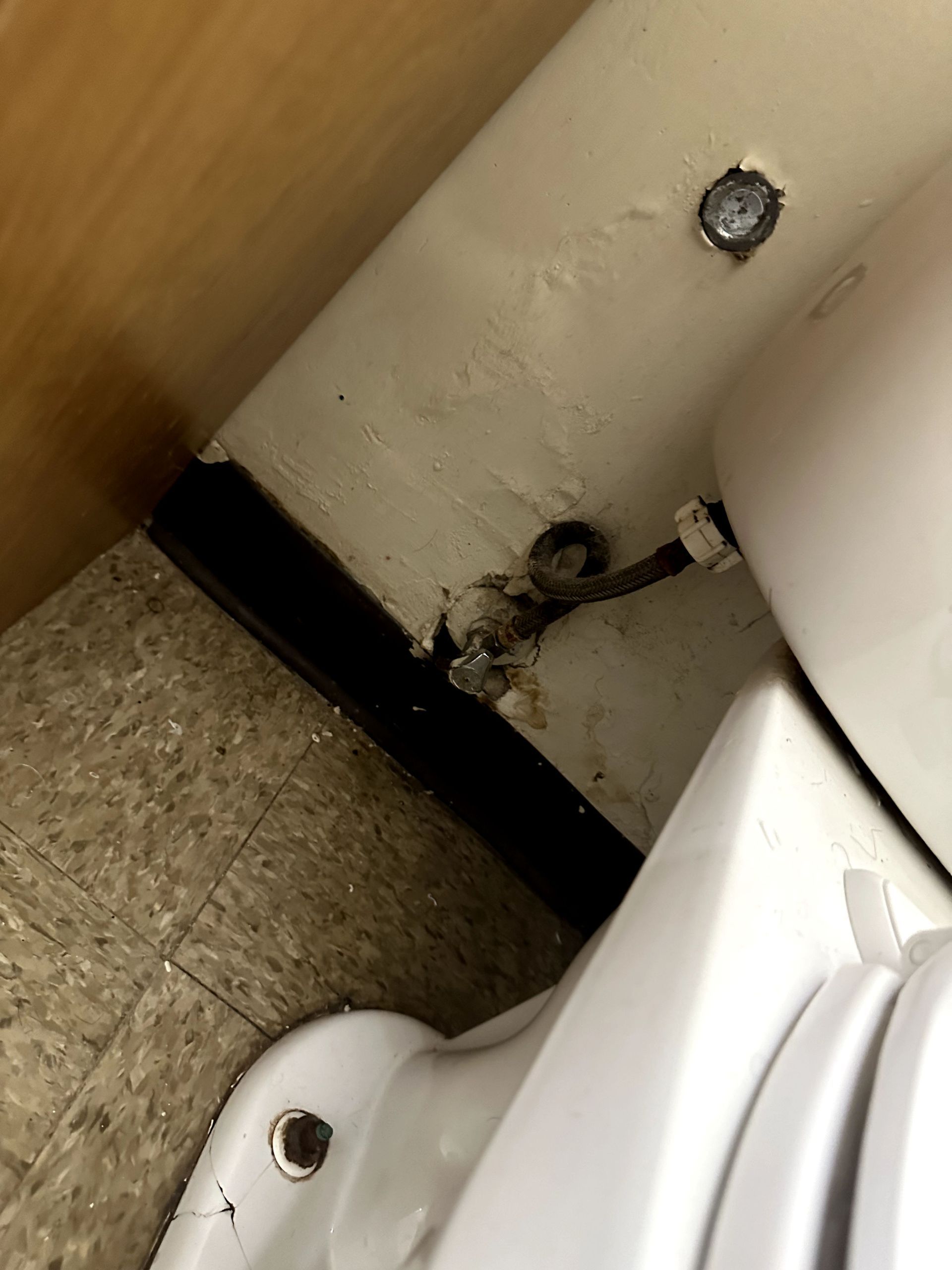 An after shot of a bathroom in a hoard cleanup in Pittsburgh, PA by Kingdom Bio Recovery & Restoration