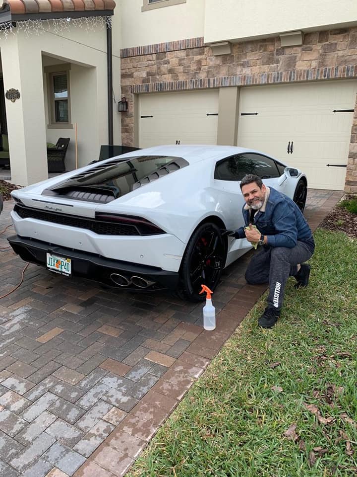 applicazione pellicole su auto sportive