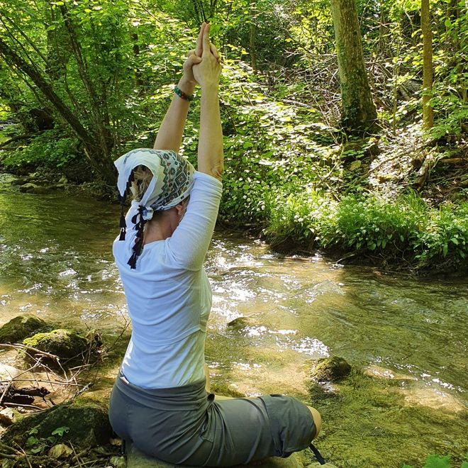 Yoga Nyon