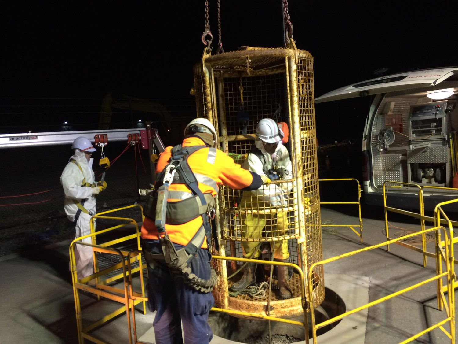 The Aqua Assets team preparing for close quarters pipeline rehabilitation.