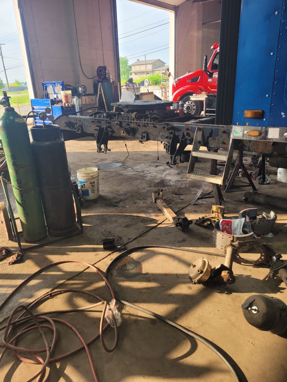 Our Truck Repair Shop in Richmond, OH - R-Way Transport Inc.