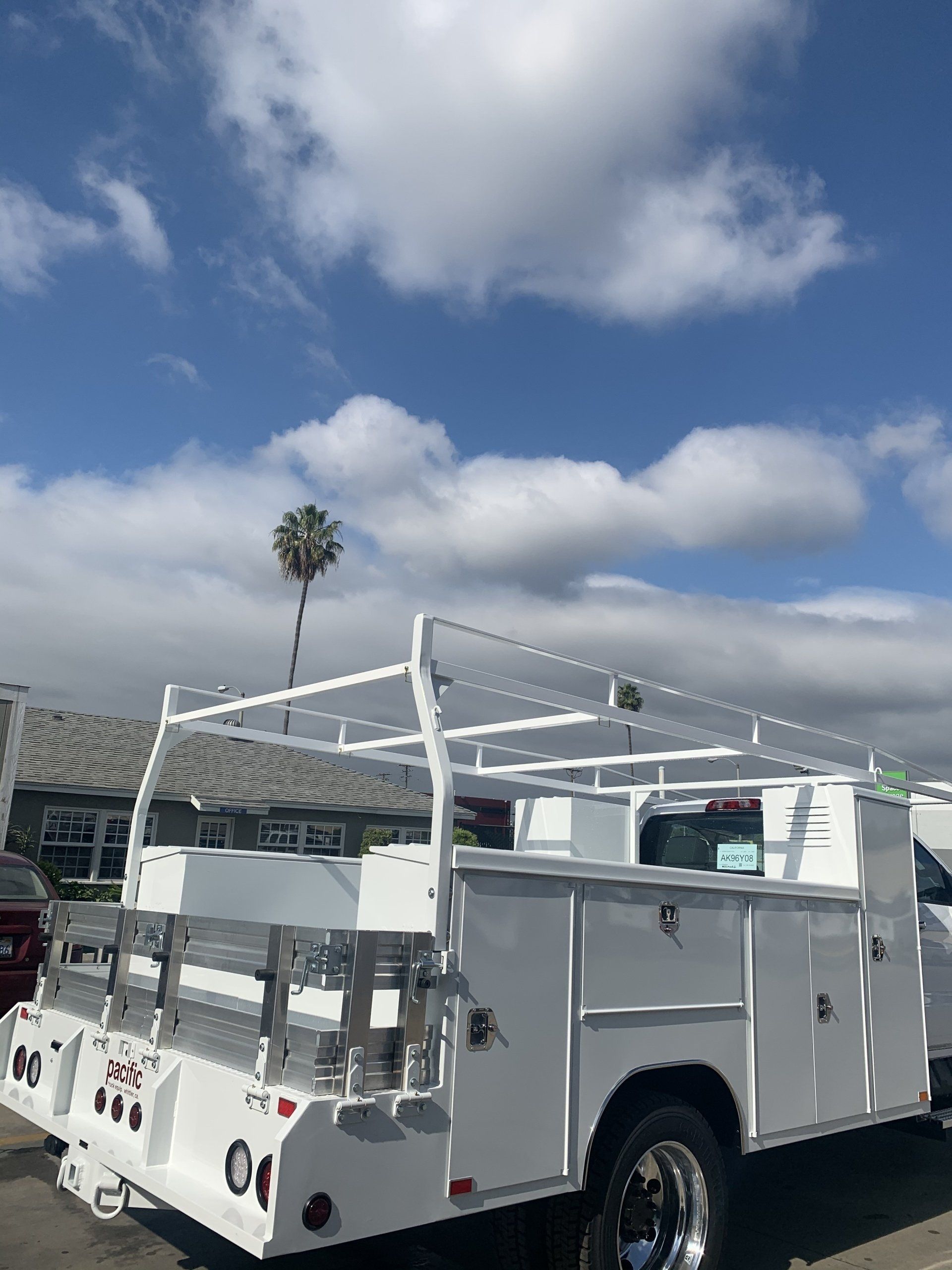 Utility Trucks LA County, CA – Whittier, CA – Pacific Truck Equipment