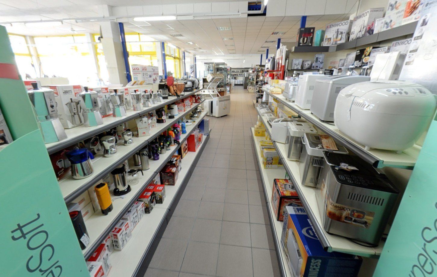 esposizione piccoli elettrodomestici