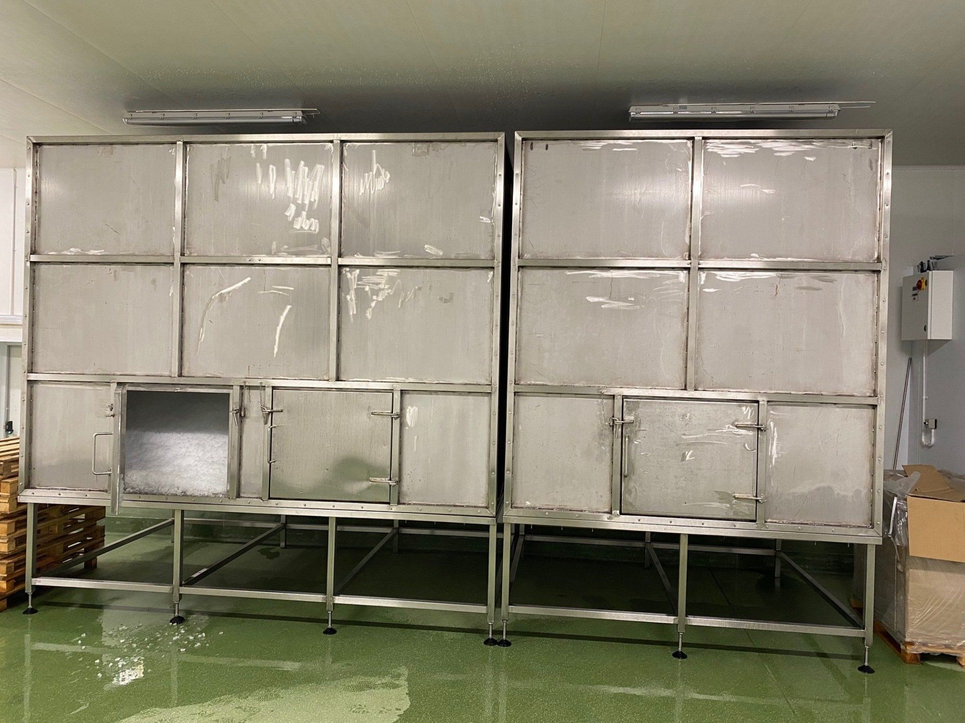 Large industrial processing equipment