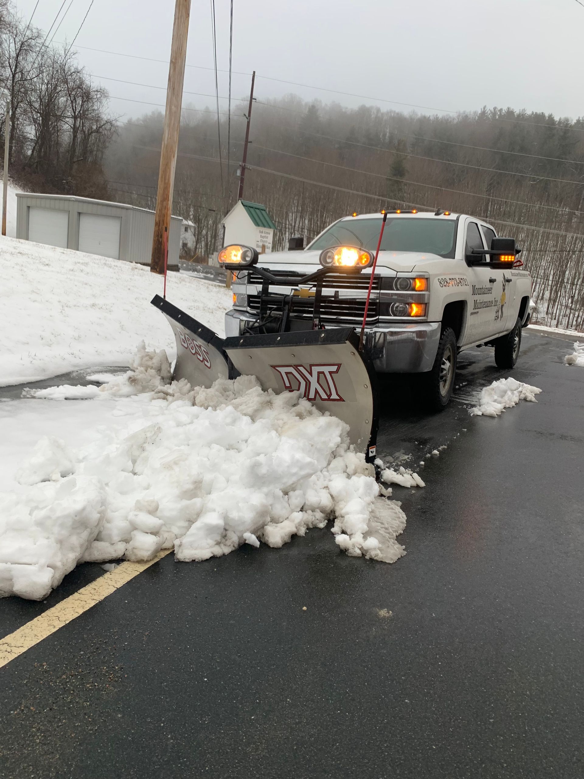 Grass — Circle Drive Villas, NC  — Mountaineer Maintenance Inc.