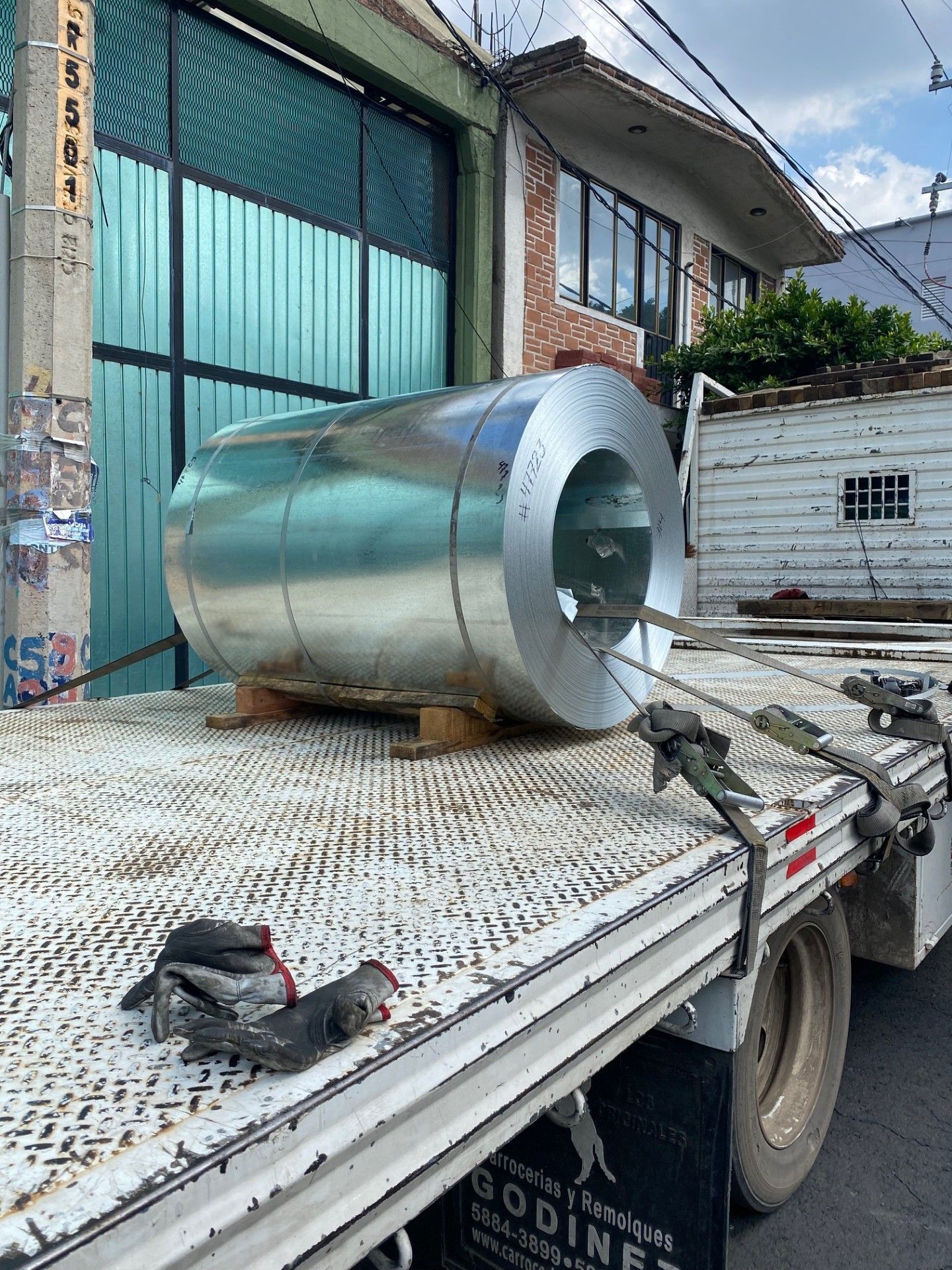 CORTINAS DE ACERO VIC MAR SA DE CV