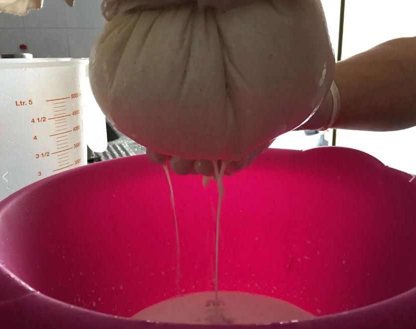 latte di mandorle