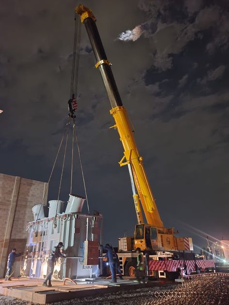 GRÚAS INDUSTRIALES LOGÍSTICA SALAZAR - SERVICIO DE RENTA