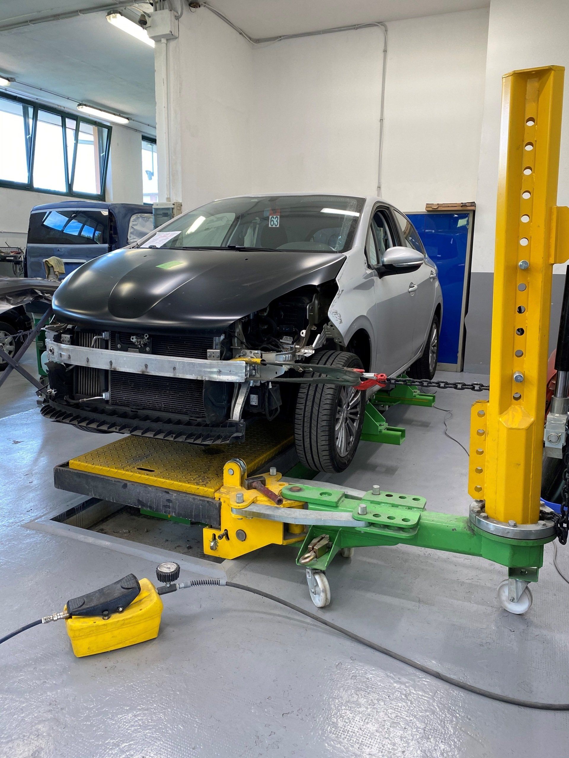 Carrozzeria Bello - Torino Nord, Borgaro Torinese, Caselle, Volpiano, Mappano, Brandizzo, Settimo Torinese, Ciriè, e Venaria Reale