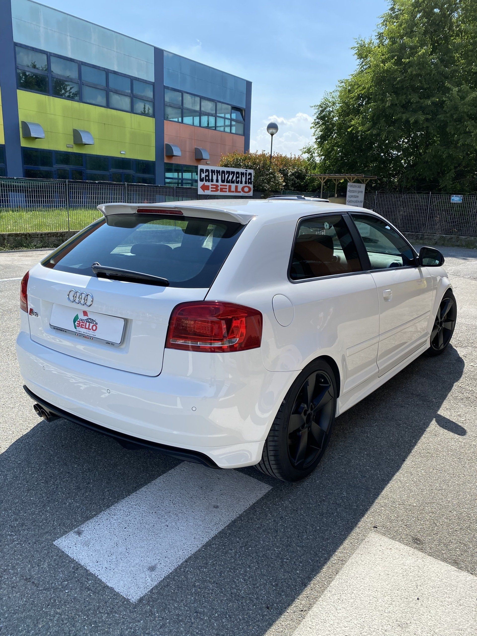 Carrozzeria Bello - Torino Nord, Borgaro Torinese, Caselle, Volpiano, Mappano, Brandizzo, Settimo Torinese, Ciriè, e Venaria Reale