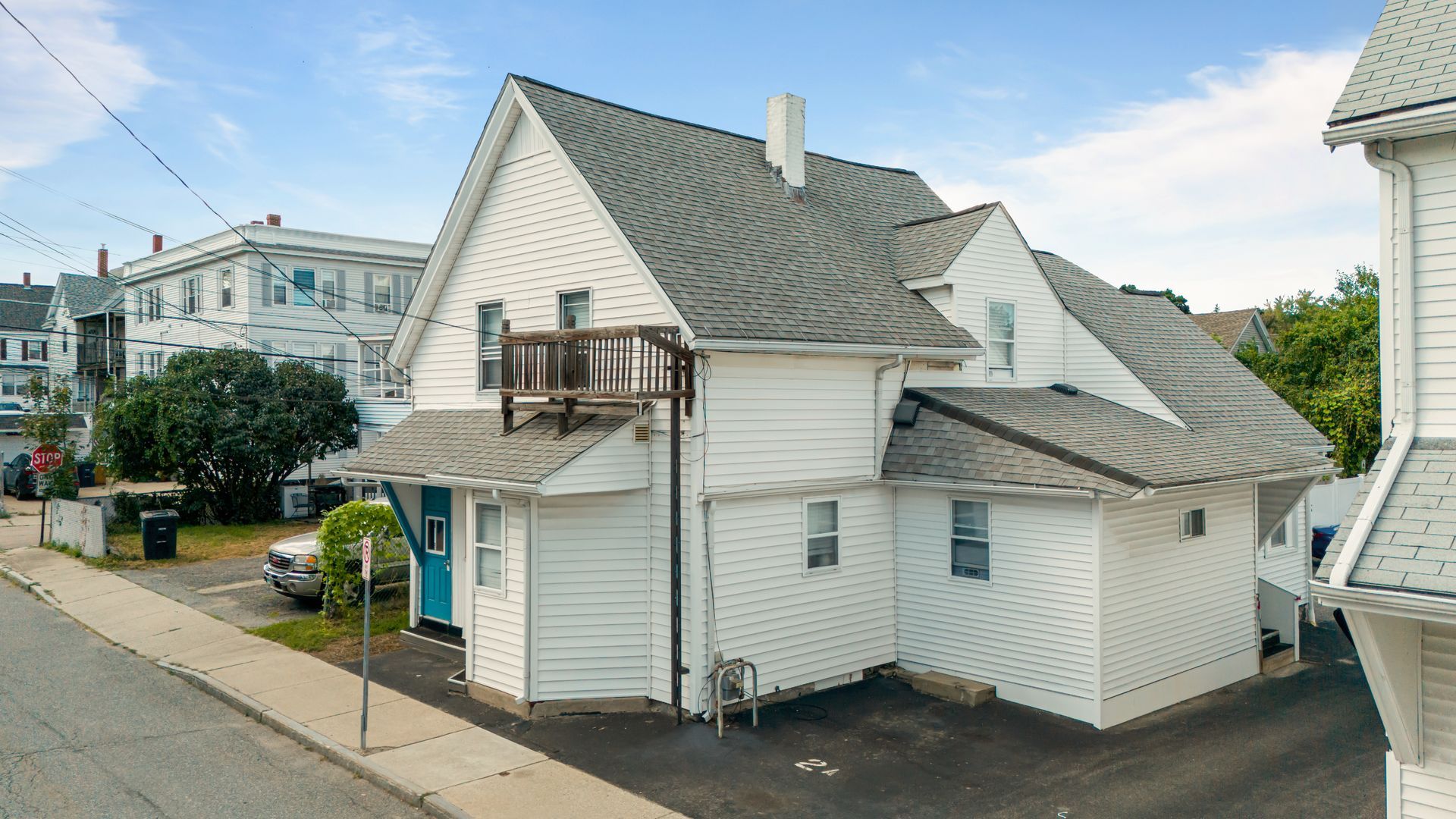 Exterior photo of 2 Morgan St