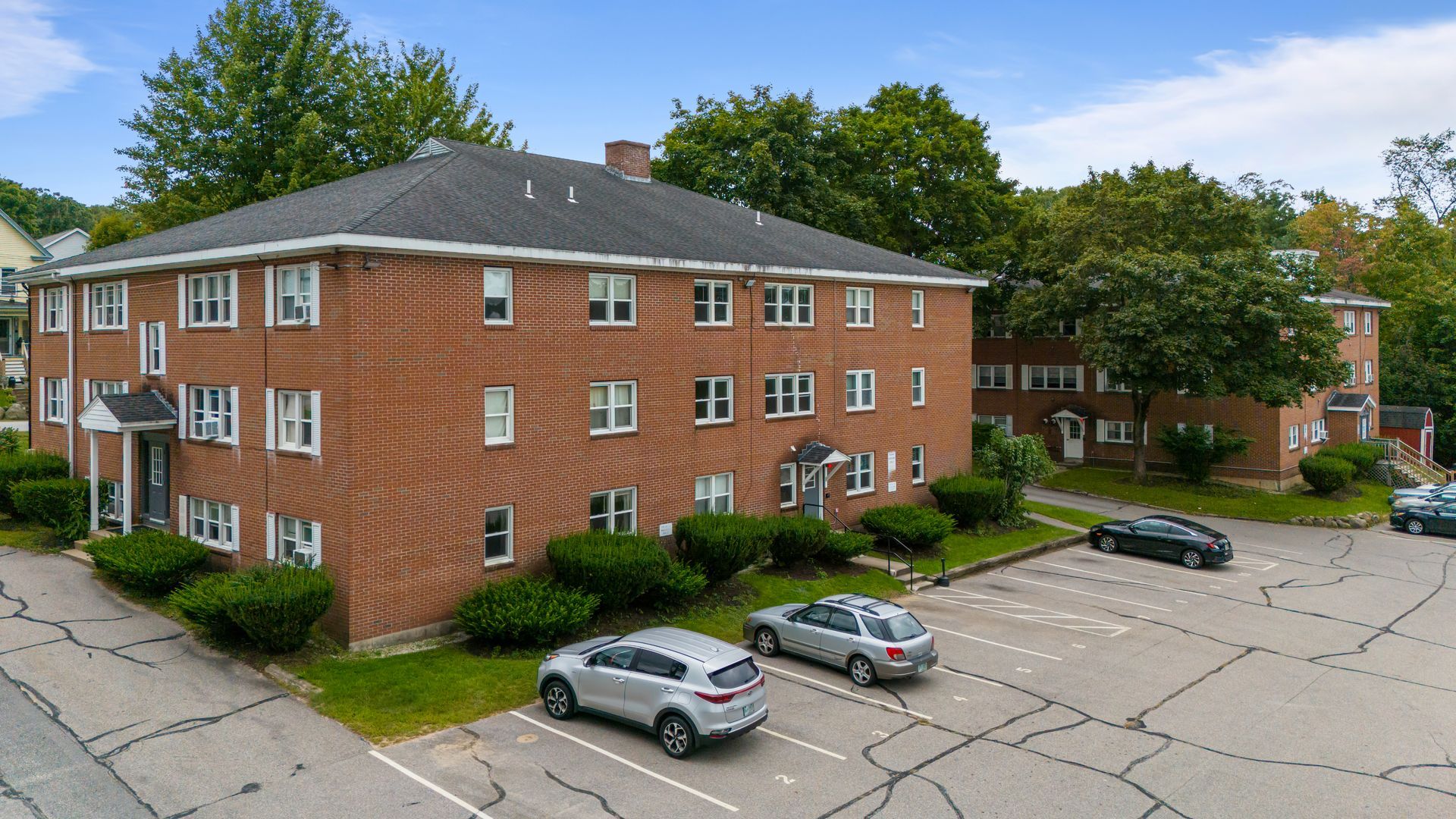 Exterior photo of Franklin Apartments