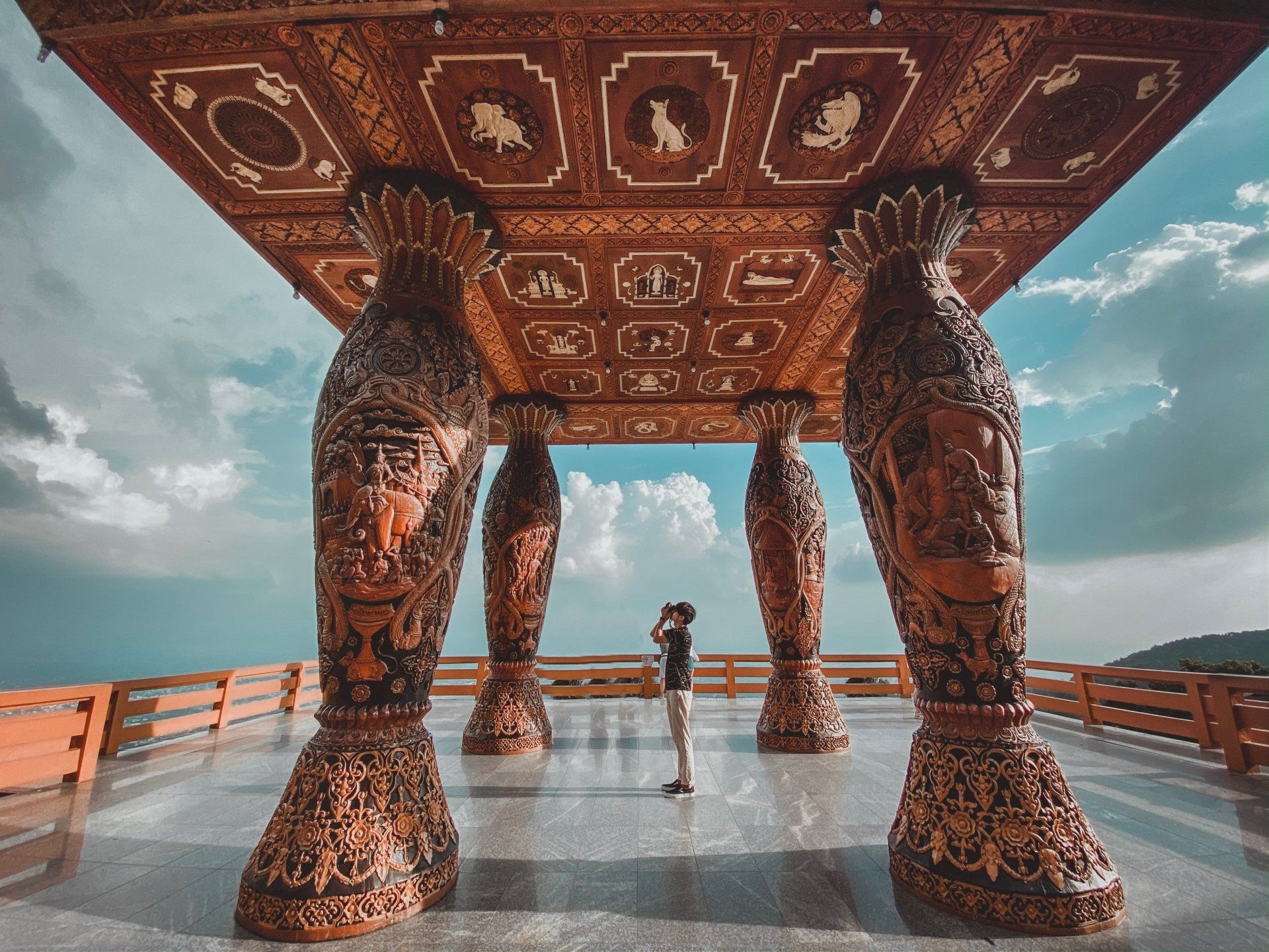 สถานที่ท่องเที่ยวเชียงใหม่,วัดพระธาตุดอยสุเทพ,สถานที่ท่องเที่ยว