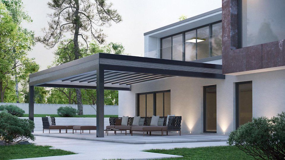 Pergola bioclimatica per villa