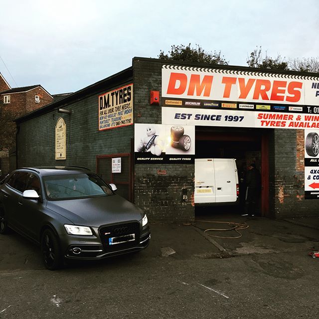 car tyre repairers